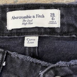 NWOT Abercrombie Curve Love High Rise Dad Jeans